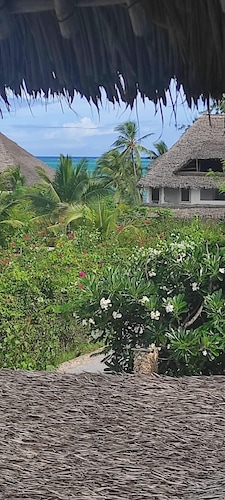 北极极点海滩别墅酒店