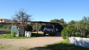 Parking - Bilocali Zenzero porto istana (Olbia)