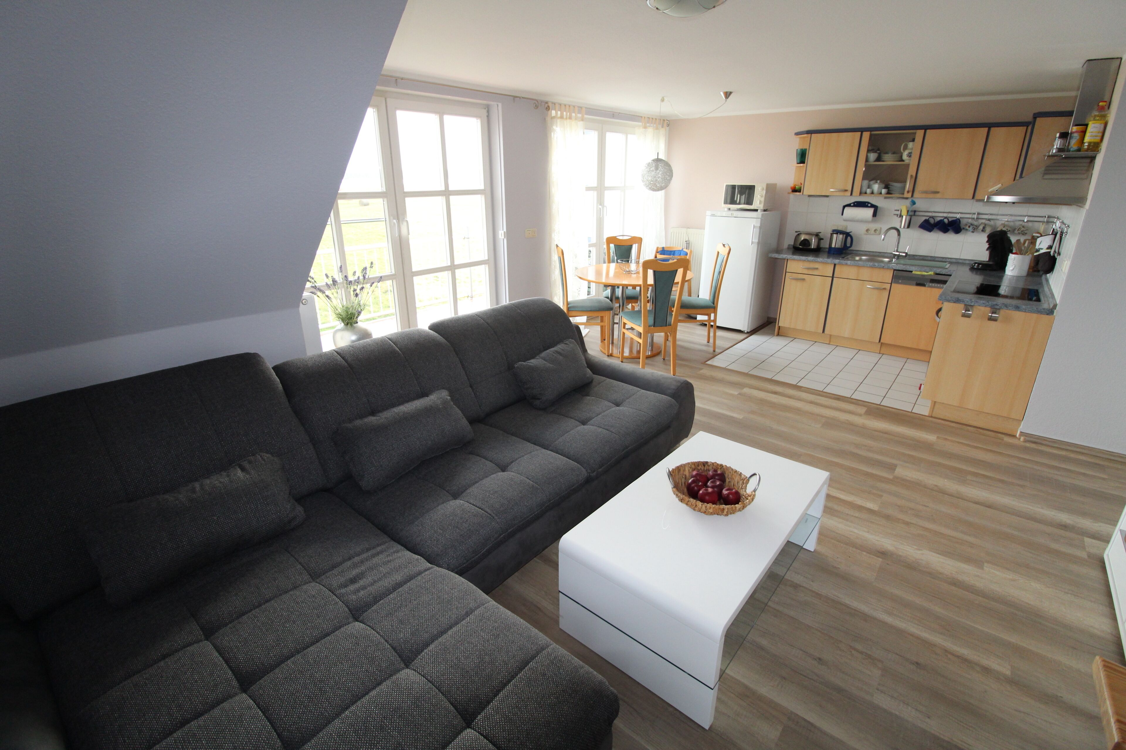 quiet and dreamlike location - your vacation home with a view of the water -