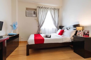 Free WiFi, bed sheets - RedDoorz Premium @ SMDC Fairview (Quezon City)