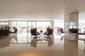 Lobby - RedDoorz Premium @ SMDC Fairview (Quezon City)