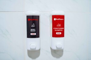 Double Room | Bathroom