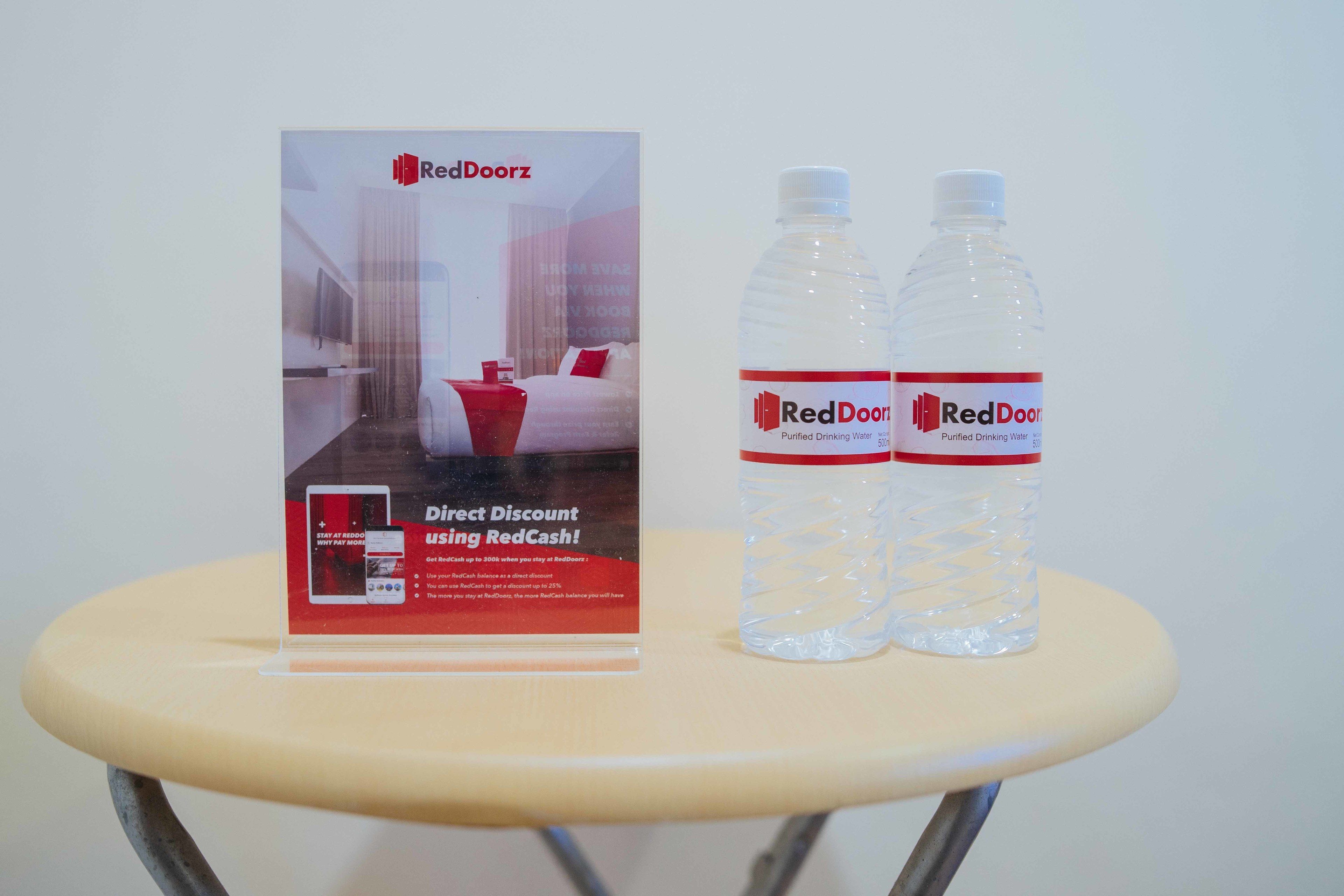 double room | desk, free wifi, bed sheets