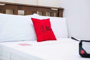 Suite, 1 kamar tidur | Meja kerja, Wi-Fi gratis, dan seprai linen