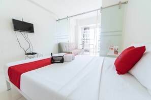 ダブルルーム | デスク、WiFi (無料)、ベッドシーツ