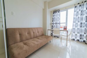 ダブルルーム | デスク、WiFi (無料)、ベッドシーツ