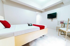 ダブルルーム | デスク、WiFi (無料)、ベッドシーツ