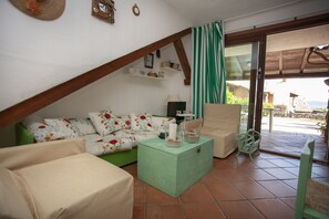 Appartement, 2 chambres | Coin séjour