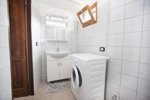 Bathroom - Appartamenti Smeraldo vista mare (San Teodoro)