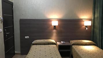 Een minibar, een kluis op de kamer, gratis babybedden, gratis wifi