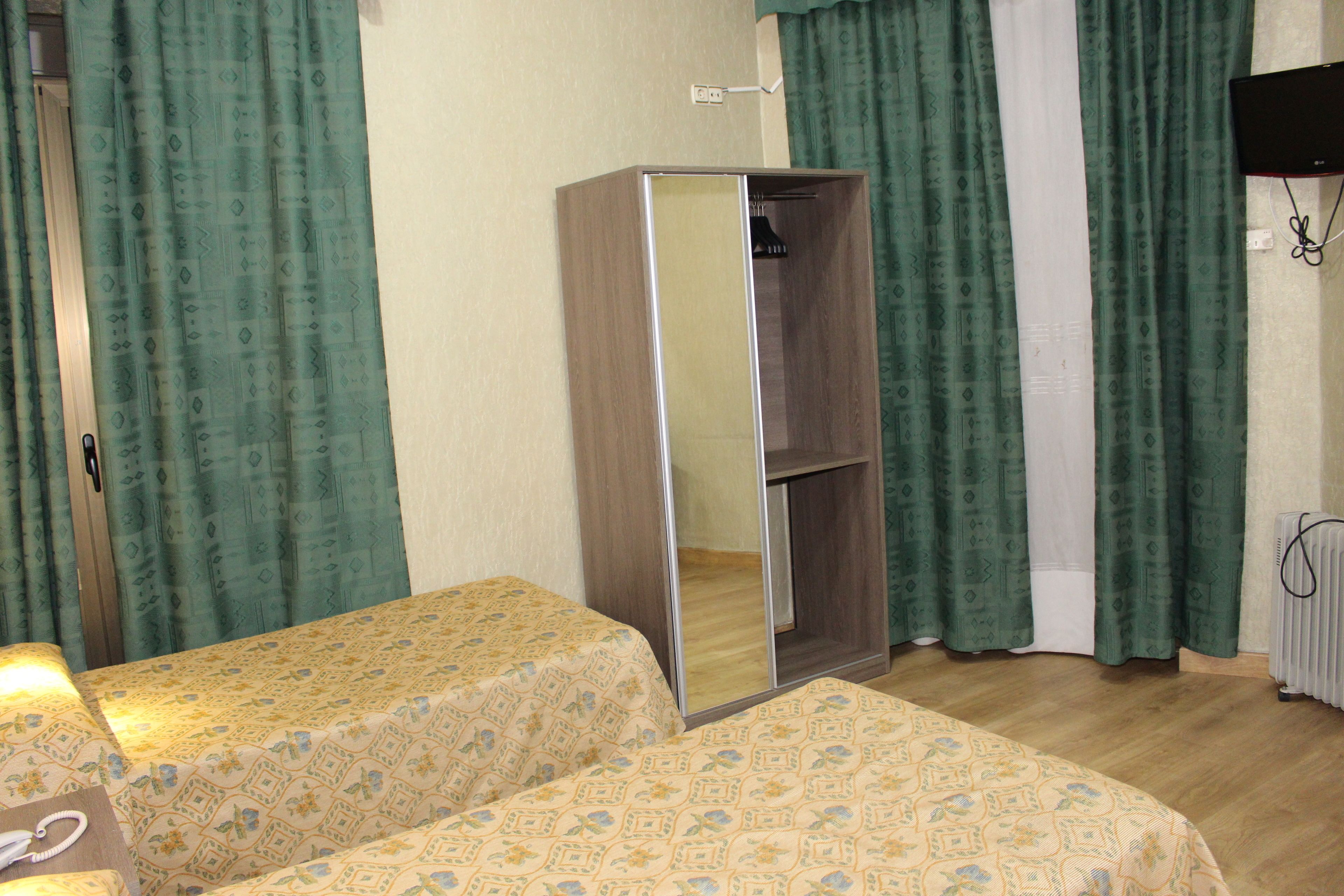 junior suite | minibar, in-room safe, free cots/infant beds, free wifi