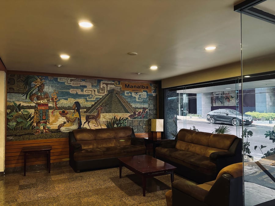 32-Zoll-Fernseher mit Kabelempfang