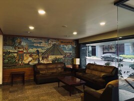 32-inch TV with cable channels