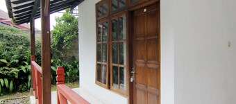 Vogels Hostel