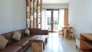 Villa, 3 Bedrooms | Living area | Flat-screen TV