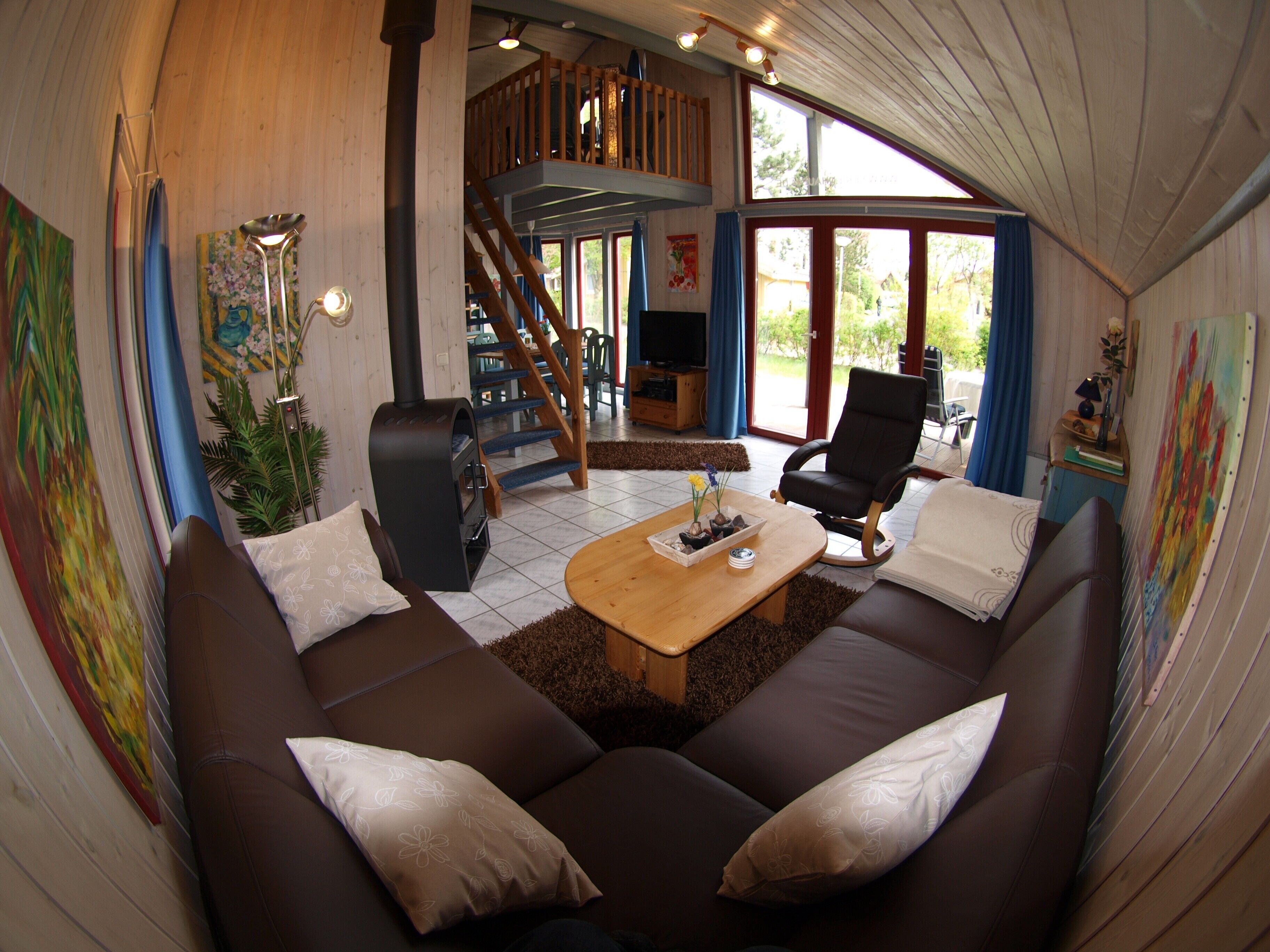 Sunny Danish cottage44. de am See in the holiday park Mirow