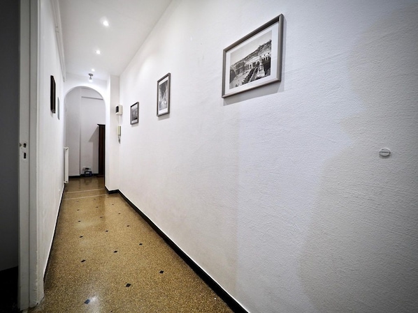 Hallway - Comoda Casa del Duca Zona Acquario (Genoa)