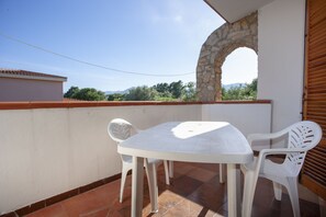 Apartment, 3 Schlafzimmer | Terrasse/Patio