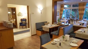 Colazione a buffet inclusa, servita tutte le mattine 
