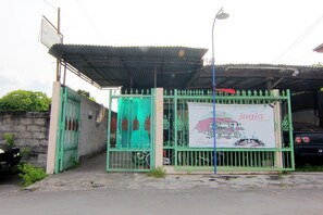 Bagian depan properti