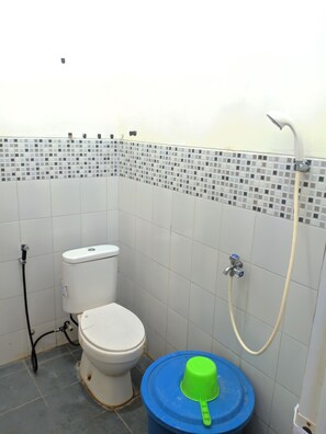 Kamar Double Deluks, kamar mandi pribadi | Kamar mandi | Shower dan handuk