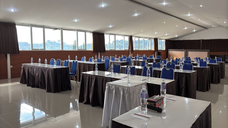 Hotel Bumi Makmur Indah