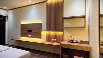 Superior-Doppelzimmer | Schreibtisch, laptopgeeigneter Arbeitsplatz, kostenloses WLAN