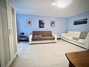 Apartment, 1 Bedroom | Living area - Caratteristico Studio della Casana (Genoa)