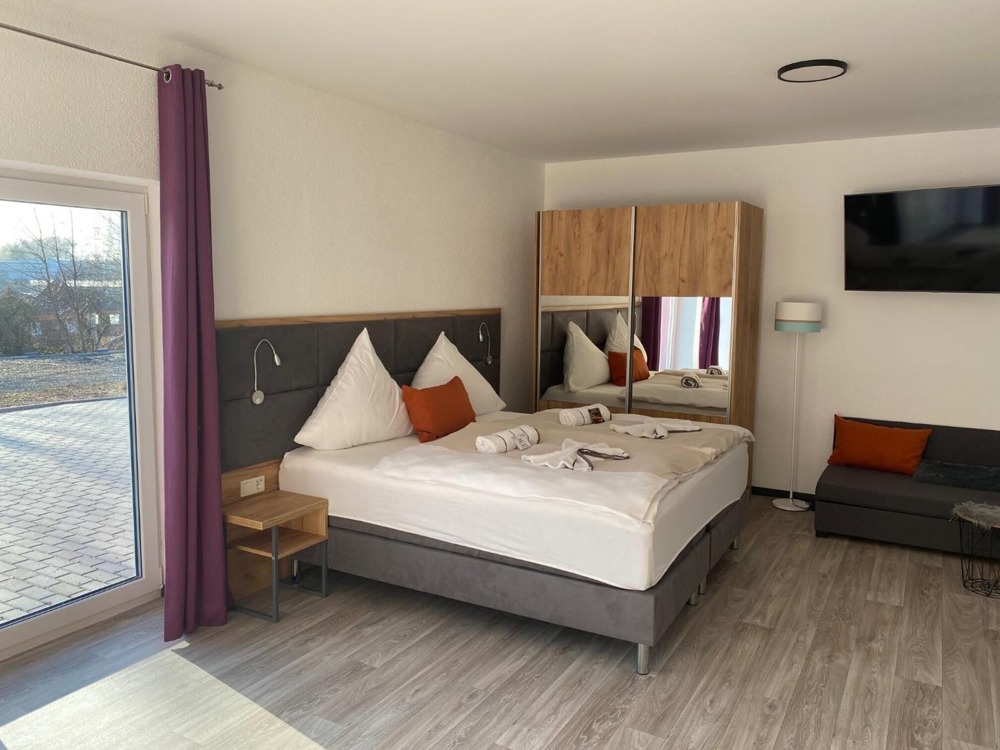 Desk, rollaway beds, free WiFi, bed sheets