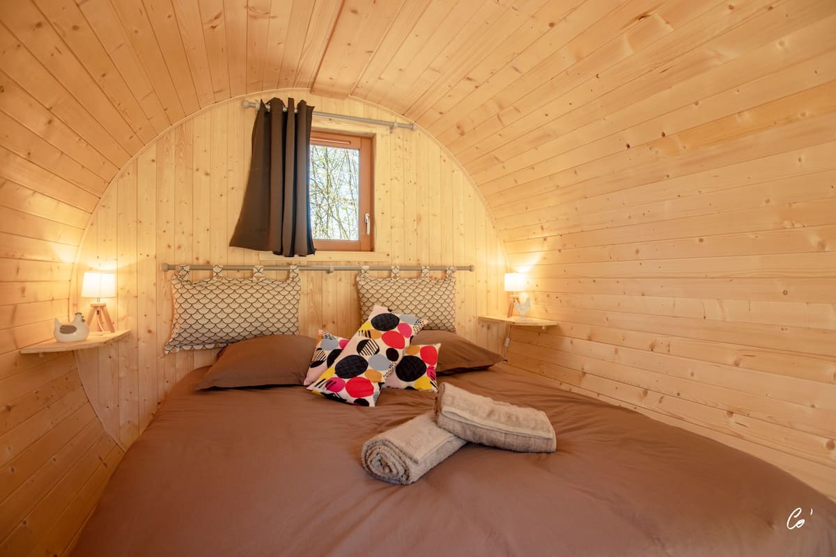Soundproofing, individually furnished