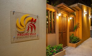 Property entrance - Paguro Villa (Ukulhas)