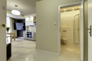 Apartamento | 1 quarto, quartos à prova de som, Wi-Fi de cortesia, roupa de cama