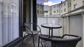 Apartment | Terrace/patio