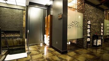 Couples treatment room(s), body treatments, hot stone massages