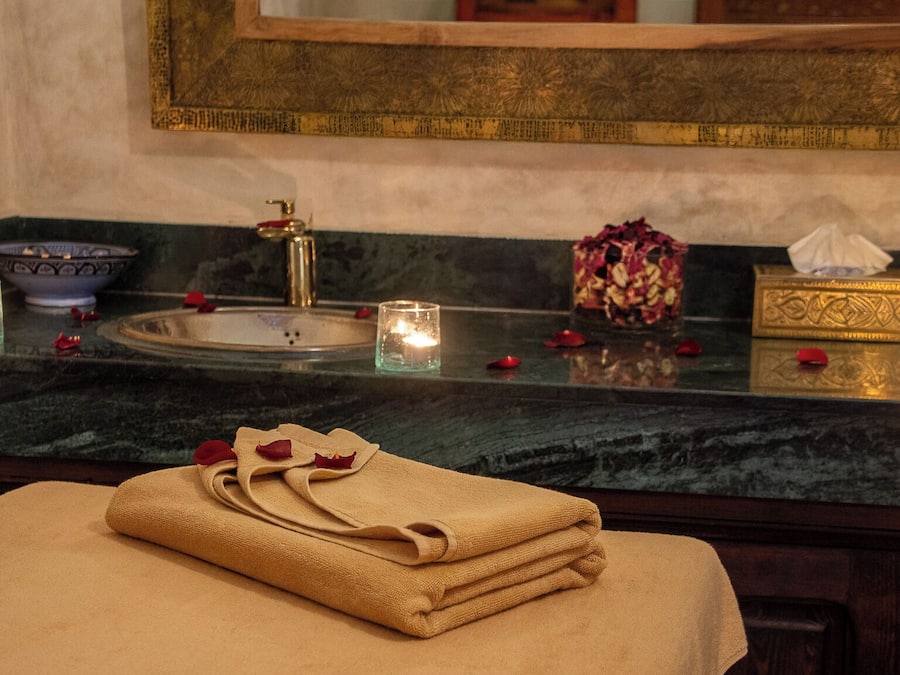 Sauna, steam room, hot springs, Turkish bath, body treatments, mud baths