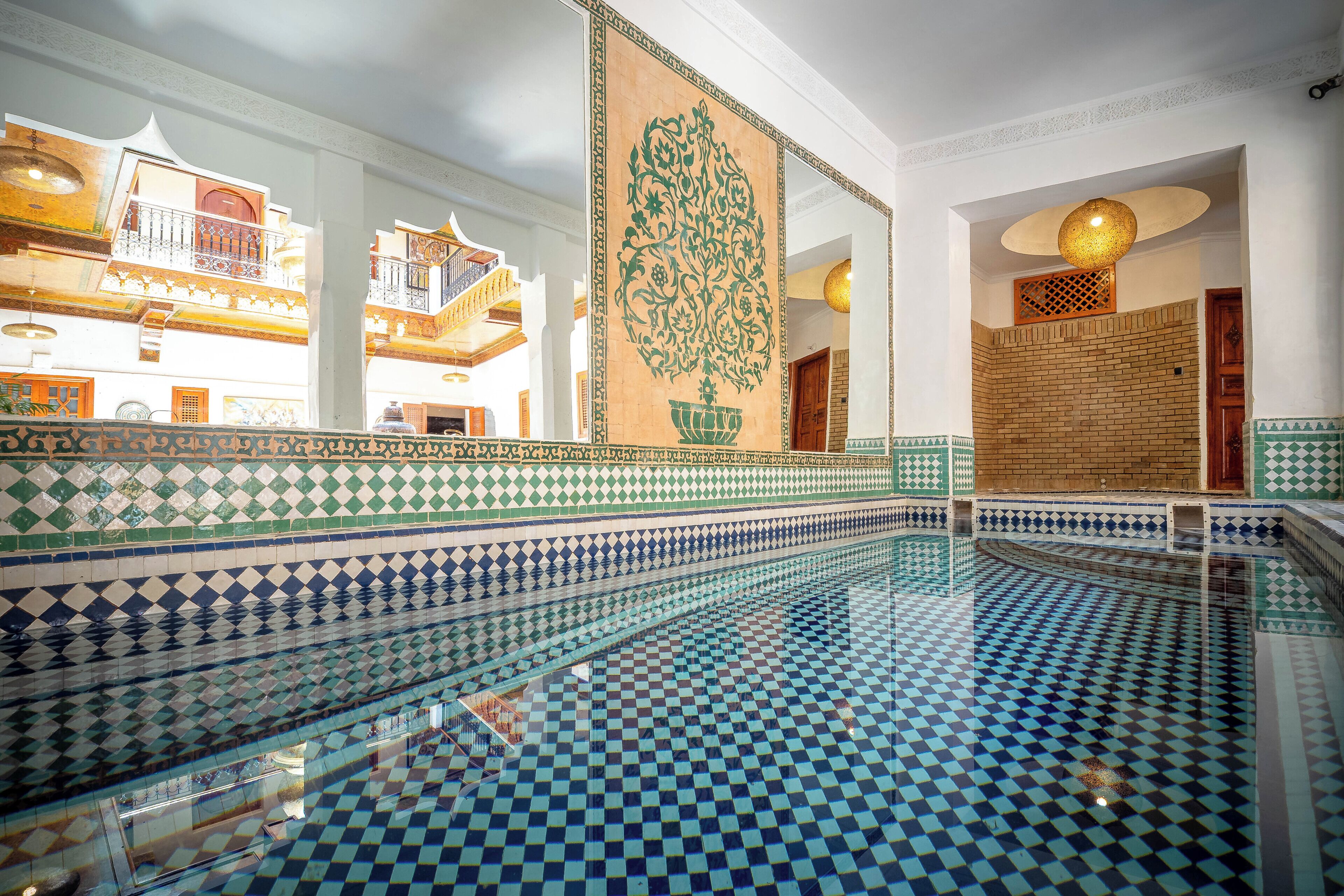 Piscine couverte