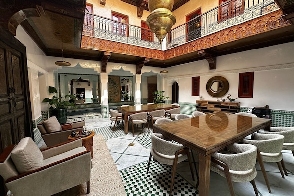 Televisión de pantalla plana