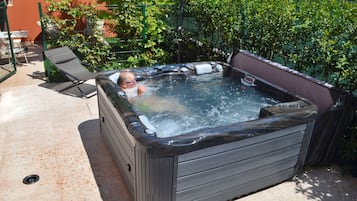 室外 SPA 浴池