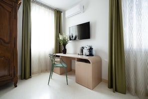 Suite estudio Deluxe, accesible para personas con discapacidad (Junior) | Servicio de la habitación