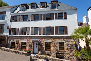Front of property - Porthole Suites (St. Brelade)