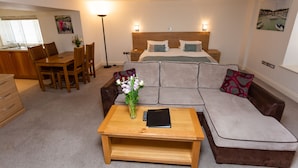 Unclassified image, 2 of 73, button - Porthole Suites (St. Brelade)