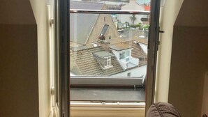 Unclassified image, 4 of 73, button - Porthole Suites (St. Brelade)