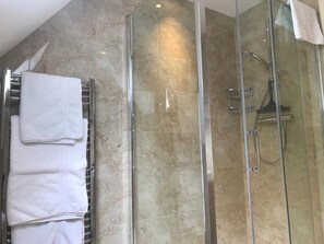 One Bedroom Penthouse | Bathroom | Shower, hair dryer, towels - Porthole Suites (St. Brelade)