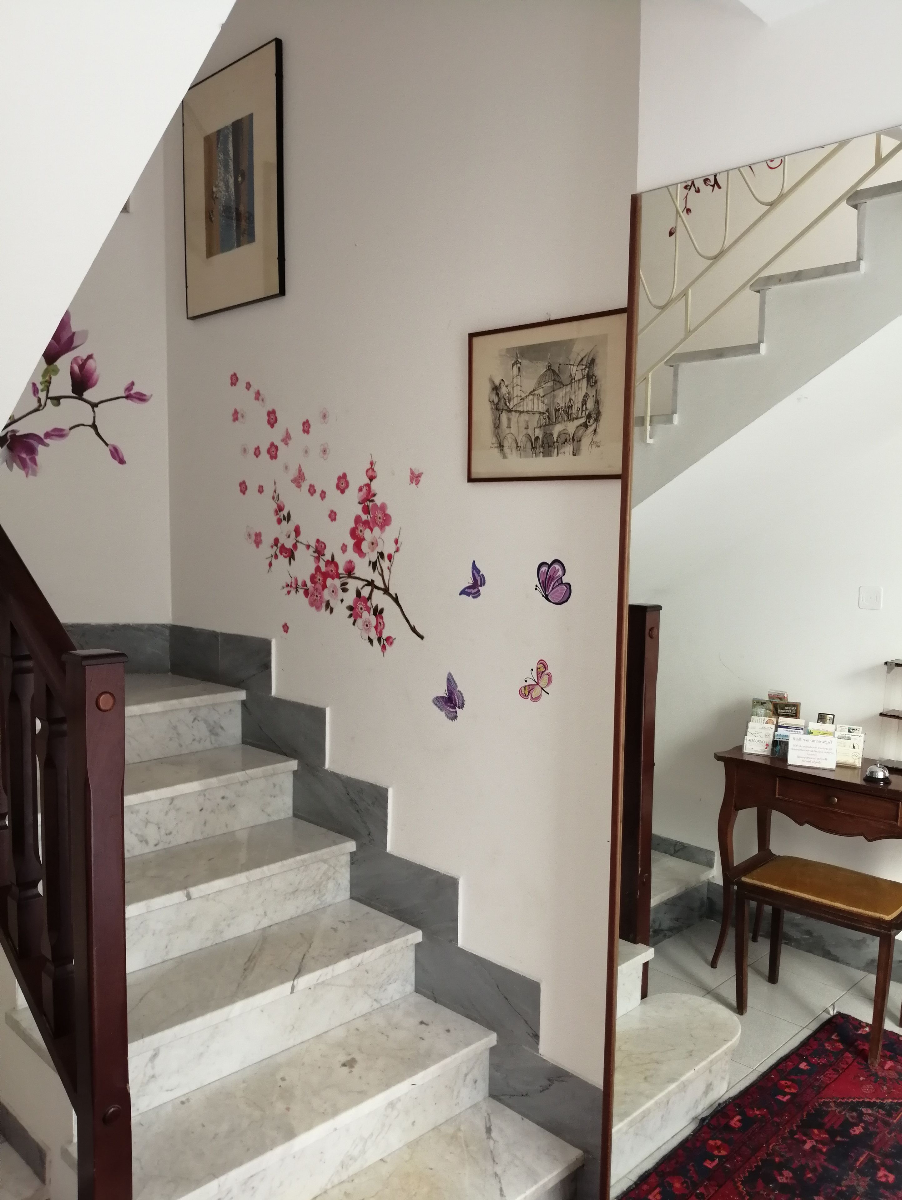 Pintu masuk interior