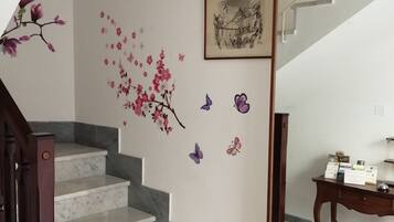 Pintu masuk interior
