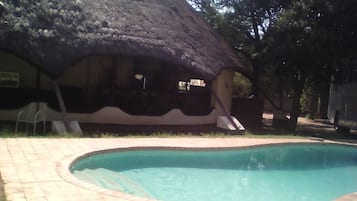 Private pool
