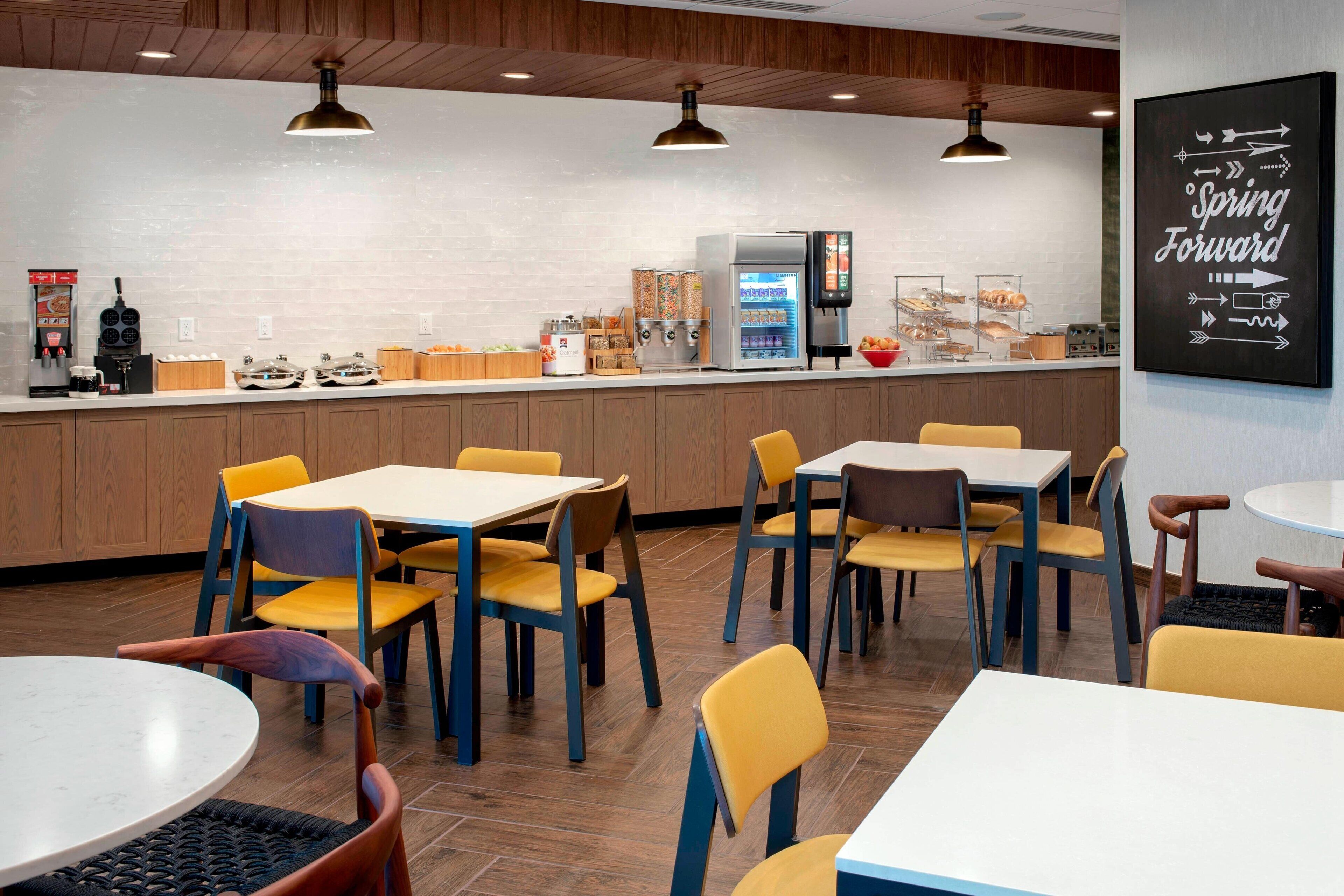 free daily continental breakfast