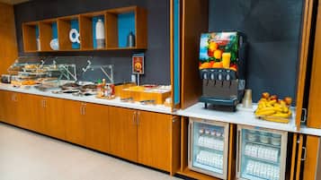 Desayuno buffet incluido todos los días
