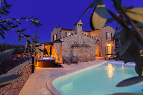 Villa Angelina (Istria - Svetvinčenat)