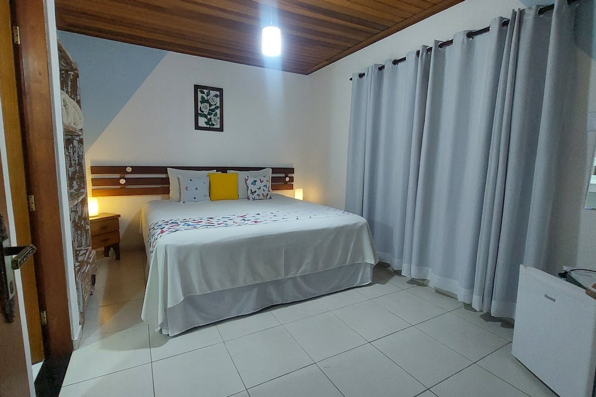 1 chambre, literie hypoallergénique, surmatelas, minibar